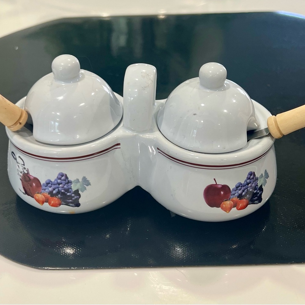 Houston Harvest  Black and White Ceramic Base